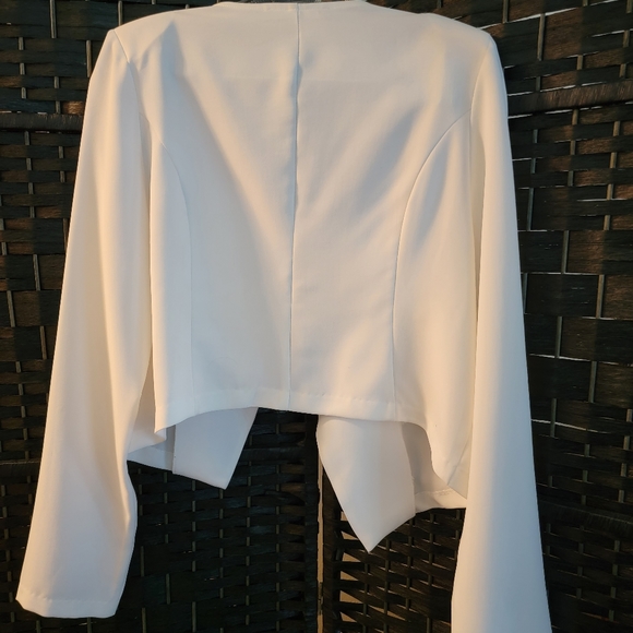 Altar'd State cropped blazer - Picture 2 of 2